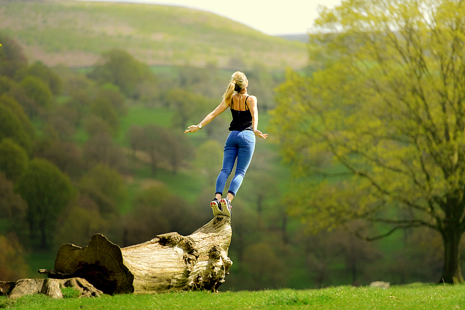 Always Look Around The Signs Of Positivity For Peaceful Lifestyle