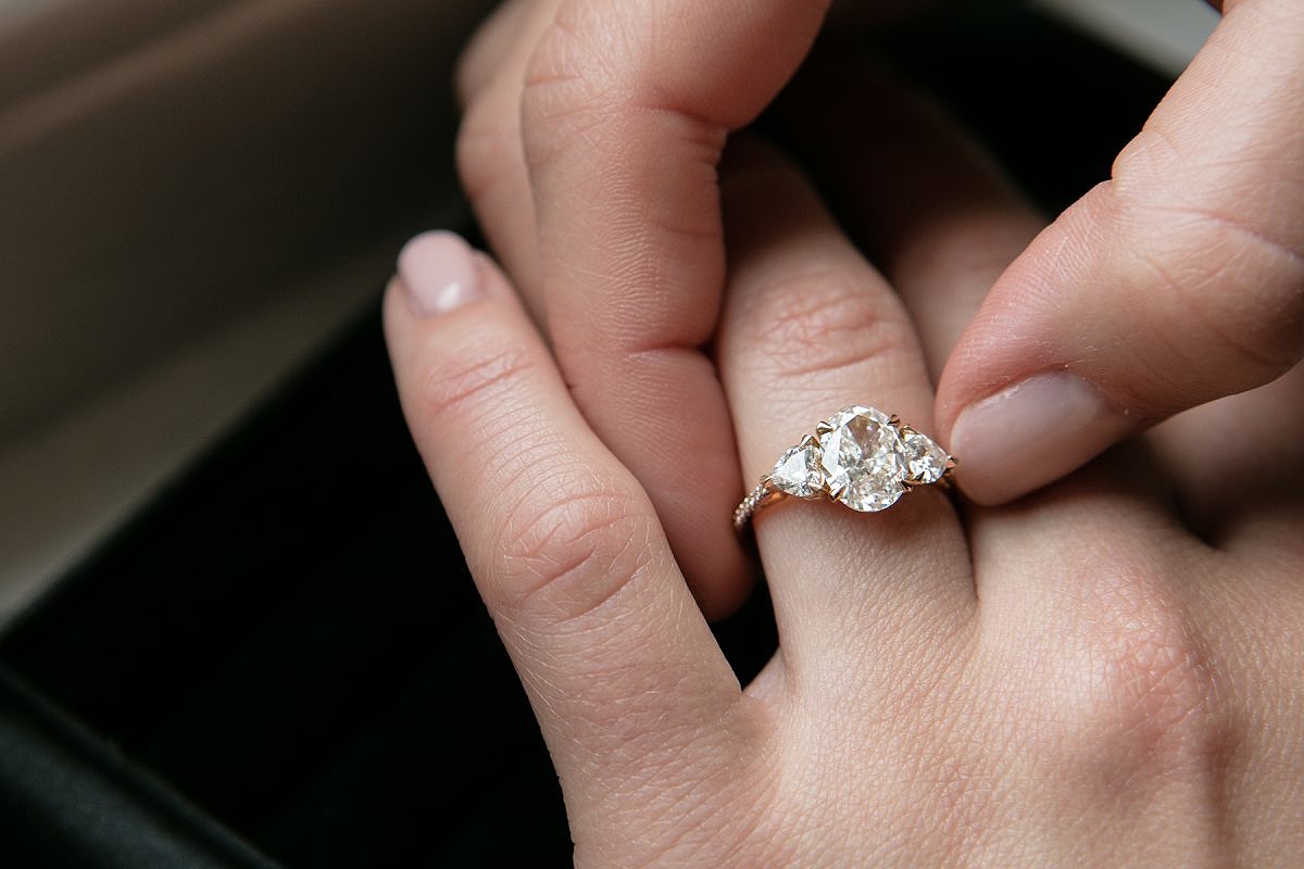 Round Cut Diamond Rings Are More Expensive!