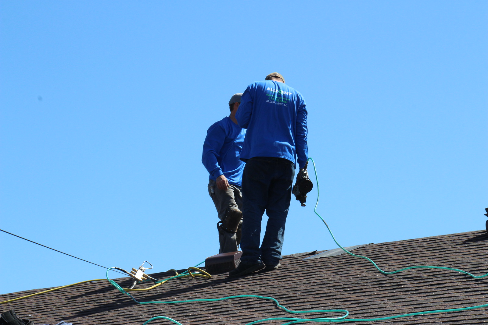 Insurance Is Important When Hiring A Roofing Contractor